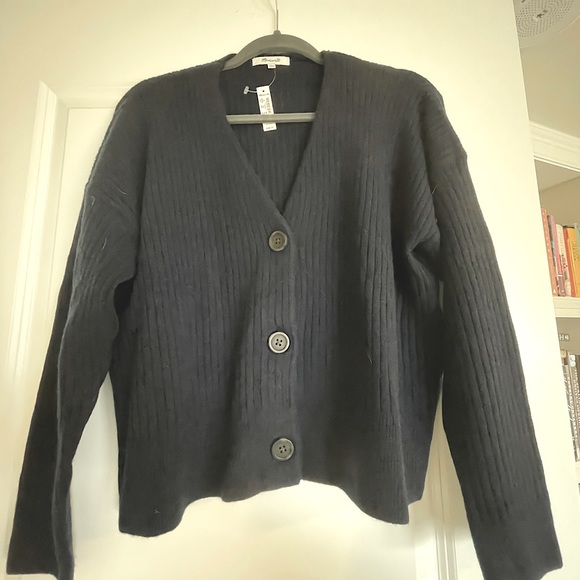 NWT Madewell cardigan. Supper soft & cozy, warm navy color. - Picture 2 of 5